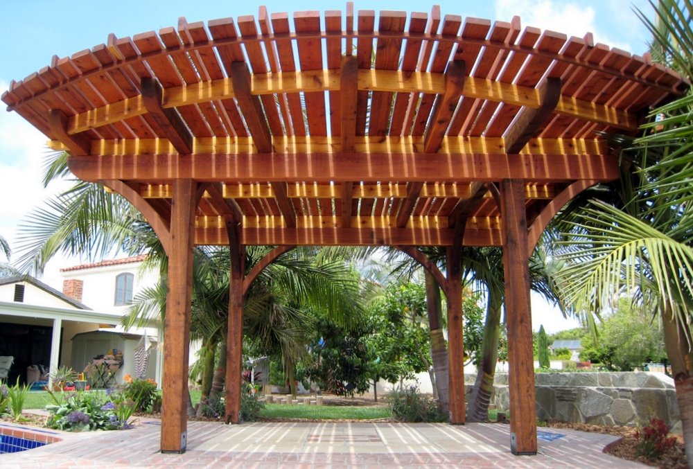 A Curved Patio Cover Design in San Diego